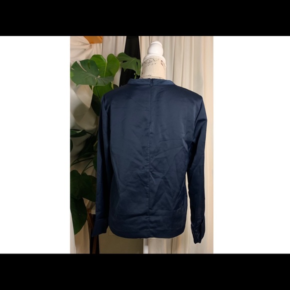 H&M Midnight “Shiny” Blue Long Sleeve Top Size=8 - Picture 3 of 5